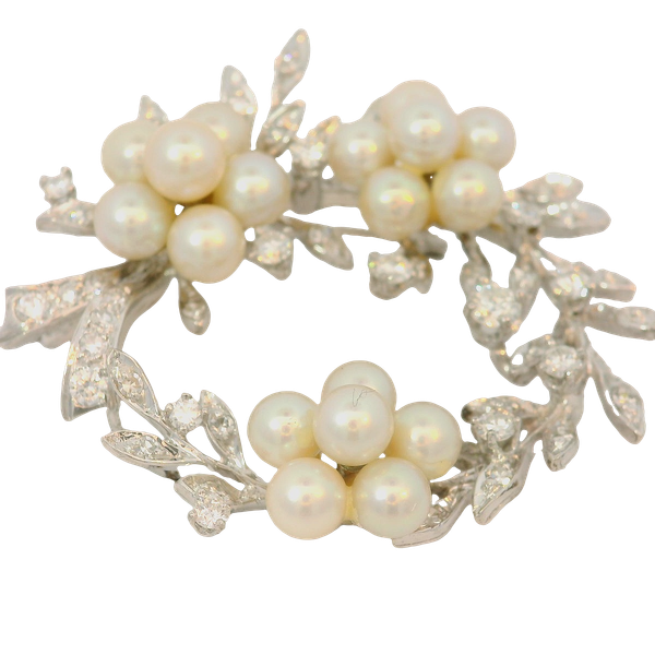 14K White Gold Diamond and Pearl Wreath Brooch Chipper's Jewelry Bonney Lake, WA