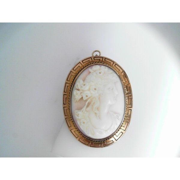 14KY Shell Cameo Brooch/Pendant 48.76 x 37.93 x 10.43mm. Chipper's Jewelry Bonney Lake, WA
