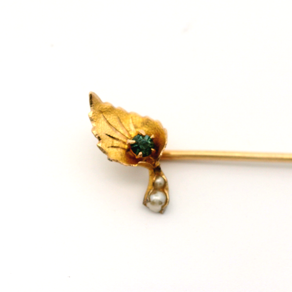 14KY Stickpin w/ Green Glass and Faux Pearls. Chipper's Jewelry Bonney Lake, WA