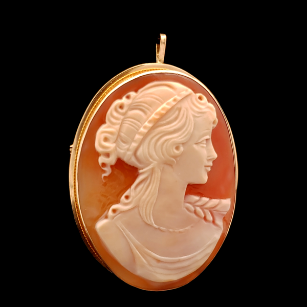 14K Yellow Gold Shell Cameo. Chipper's Jewelry Bonney Lake, WA