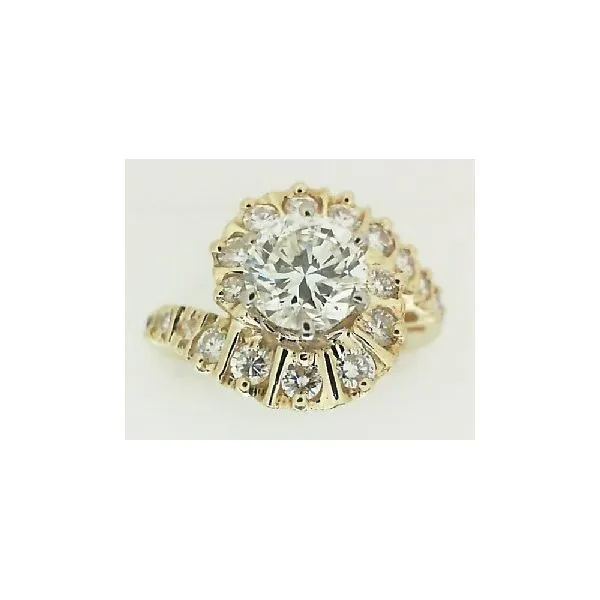 Classic creations in diamonds and gold Outlet