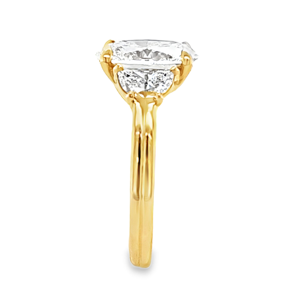 Lab Grown Oval Diamond Three Stone Ring 3.63 CT 14K Yellow Gold IGI Graded Image 3 Classic Creations In Diamonds & Gold Venice, FL