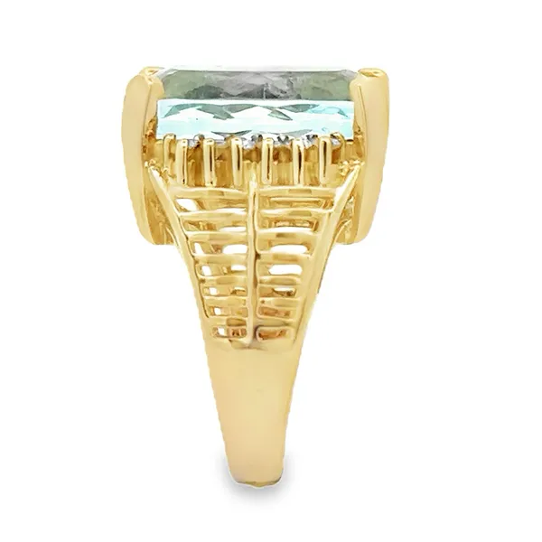 14K Yellow Gold Cushion Cut Aquamarine & Diamond Ring Image 3 Classic Creations In Diamonds & Gold Venice, FL
