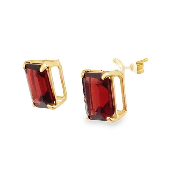 14K Yellow Gold Emerald Cut Mozambique Garnet Stud Earrings Image 2 Classic Creations In Diamonds & Gold Venice, FL