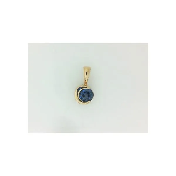 Pendants Classic Creations In Diamonds & Gold Venice, FL