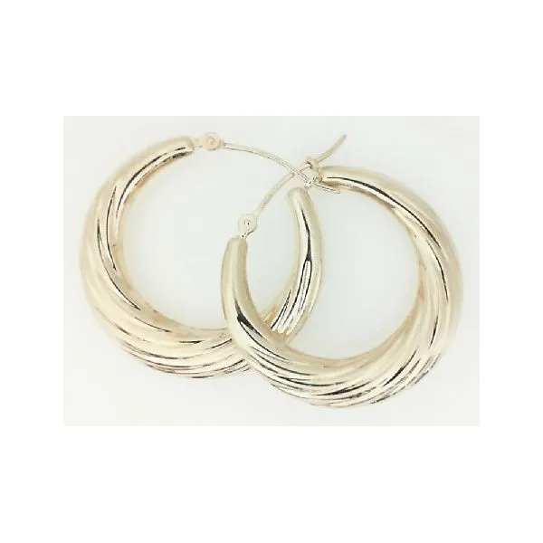 Earrings Classic Creations In Diamonds & Gold Venice, FL
