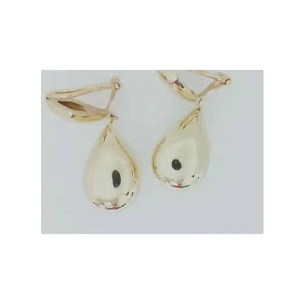 Earrings Classic Creations In Diamonds & Gold Venice, FL