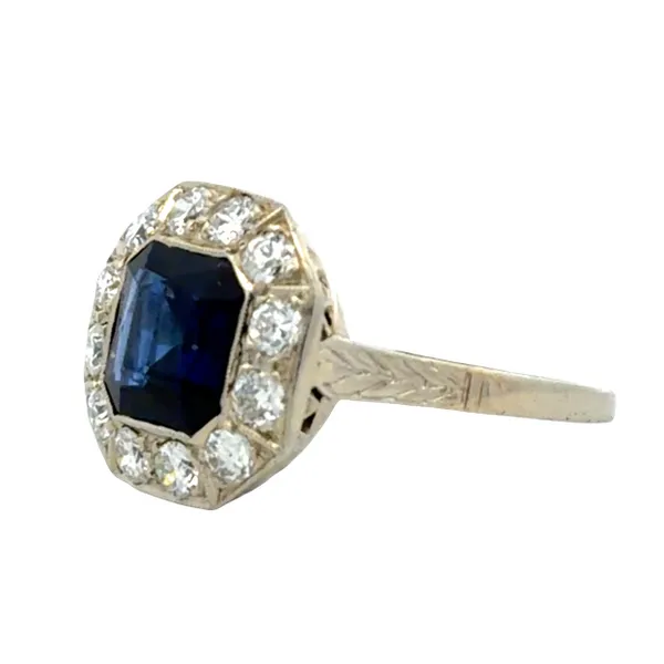 1920s Vintage 18K White Gold Synthetic Blue Spinel and Diamond Halo Ring – 0.72ct Diamond TW Classic Creations In Diamonds & Gold Venice, FL