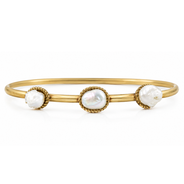 1930s Antique 14K Yellow Gold Freshwater Pearl Bangle Bracelet | Estate Jewelry Classic Creations In Diamonds & Gold Venice, FL