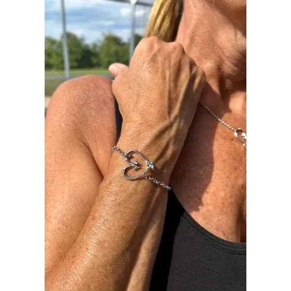 Nau-T-Girl Hook Heart Bracelet Large Image 2 Classic Creations In Diamonds & Gold Venice, FL