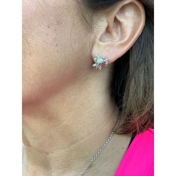 Nau-T-Girl Sea Turtle Stud Earrings Image 2 Classic Creations In Diamonds & Gold Venice, FL