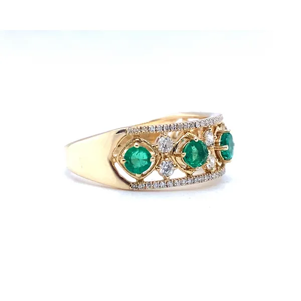 Whispers of Green Image 3 CMS Fine Jewelers Wooster, OH