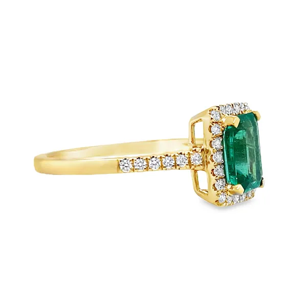 Emerald Radiance Ring Image 2 CMS Fine Jewelers Wooster, OH