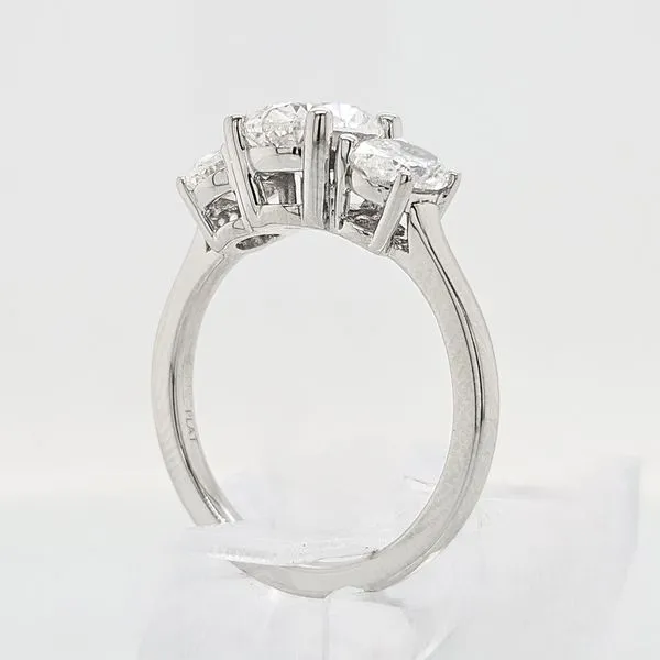 2.51ct TW Oval 