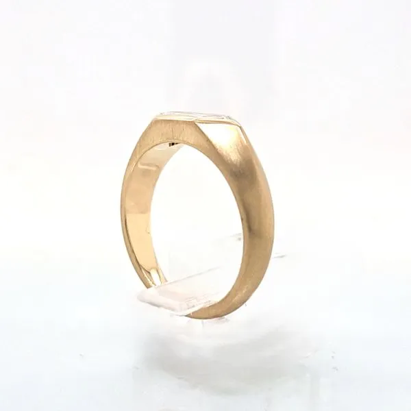 14K Yellow Gold East-West Hexagonal Diamond Signet Ring [GIA] Image 5 Skaneateles Jewelry Skaneateles, NY