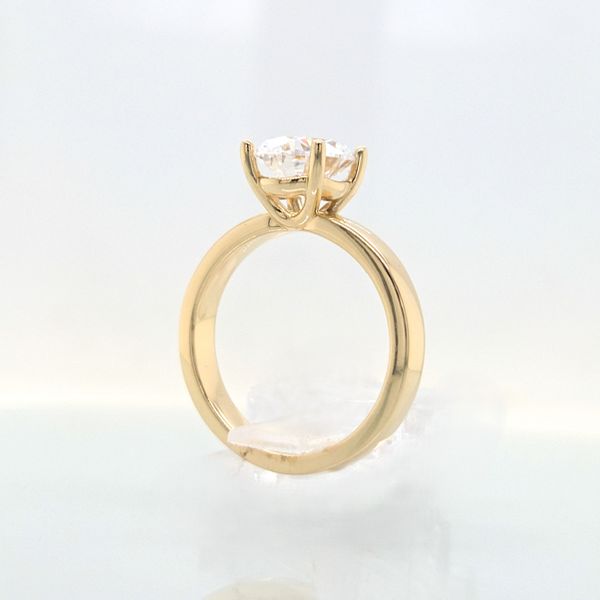 14K Yellow Gold Bold Shank Solitaire Engagement Ring Semi Mount Image 4 Skaneateles Jewelry Skaneateles, NY