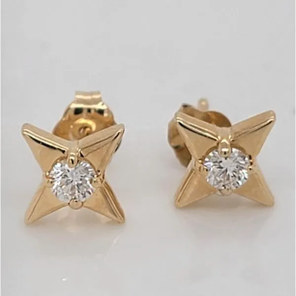 EXCLUSIVELY OURS Shining Light Diamond Stud Earrings Image 4 Skaneateles Jewelry Skaneateles, NY