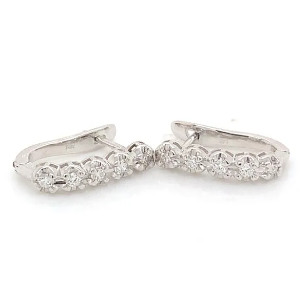 Earrings Image 3 Skaneateles Jewelry Skaneateles, NY