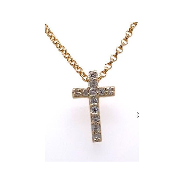 Diamond Cross w/Chain - 18