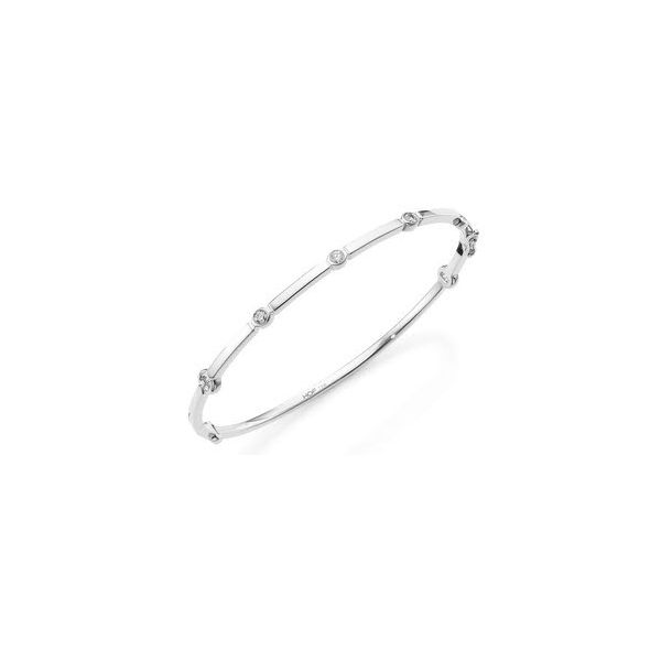 Hearts on Fire Multi-Stone Copley Diamond Bangle - Medium Skaneateles Jewelry Skaneateles, NY