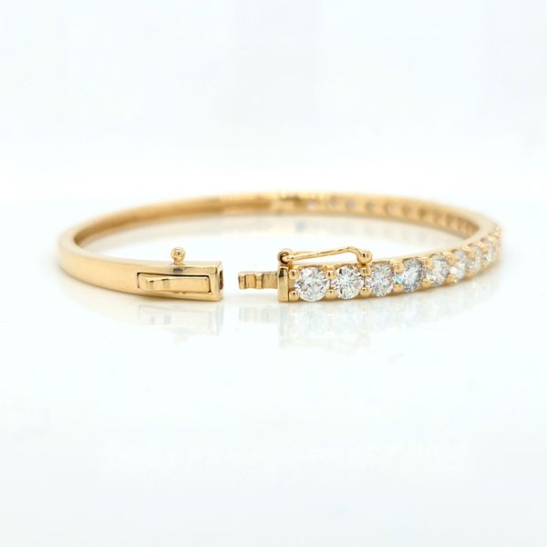 14K Yellow Gold 4.68ct TWHinged Diamond Bangle Bracelet Image 2 Skaneateles Jewelry Skaneateles, NY