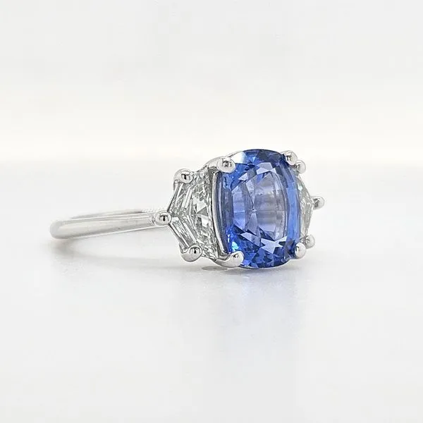 Cornflower Blue Sapphire & Diamond Platinum Ring 3.5ct TGW Image 2 Skaneateles Jewelry Skaneateles, NY