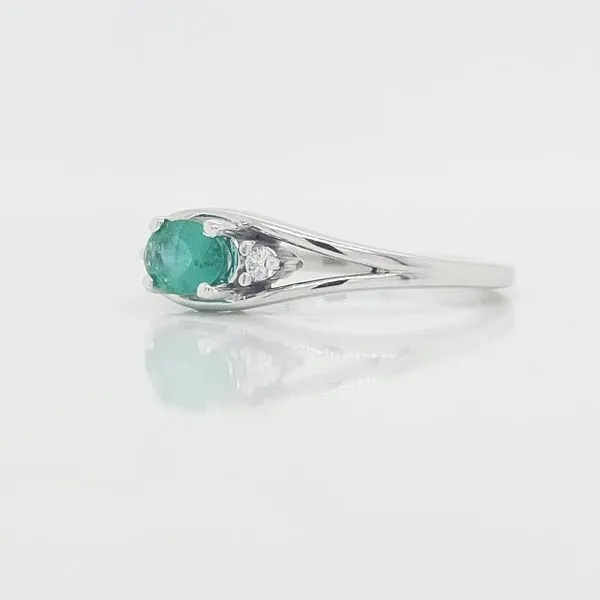 White Gold Emerald & Diamond Ring Image 2 Skaneateles Jewelry Skaneateles, NY