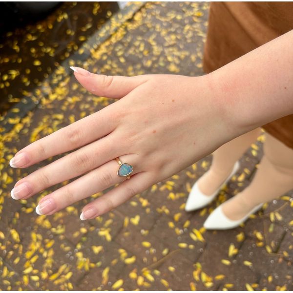 14K Yellow Gold Australian Opal Doublet Smooth Shank Ring Image 2 Skaneateles Jewelry Skaneateles, NY
