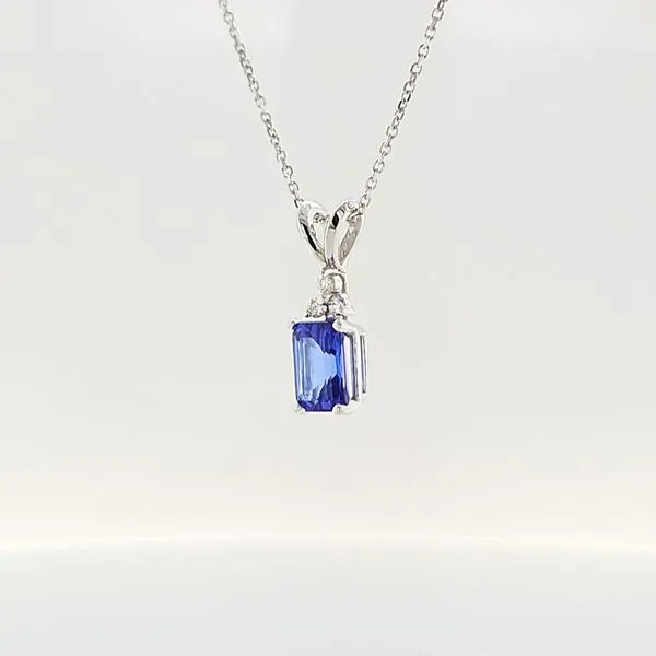 14K White Gold 1.39cttw Tanzanite & Triple-Diamond Pendant Image 2 Skaneateles Jewelry Skaneateles, NY