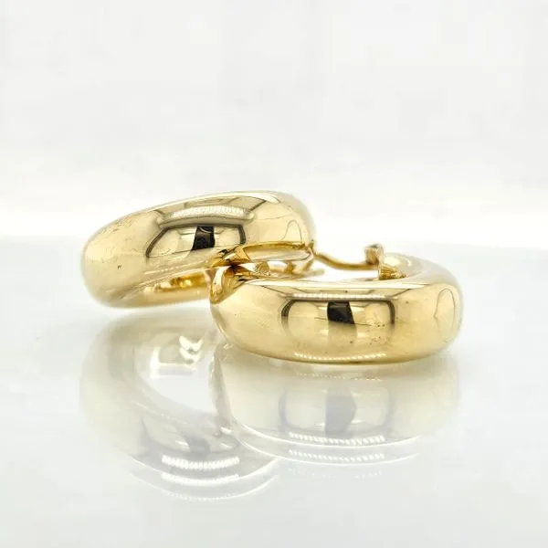 14K Yellow Gold C Hoop Earrings Skaneateles Jewelry Skaneateles, NY