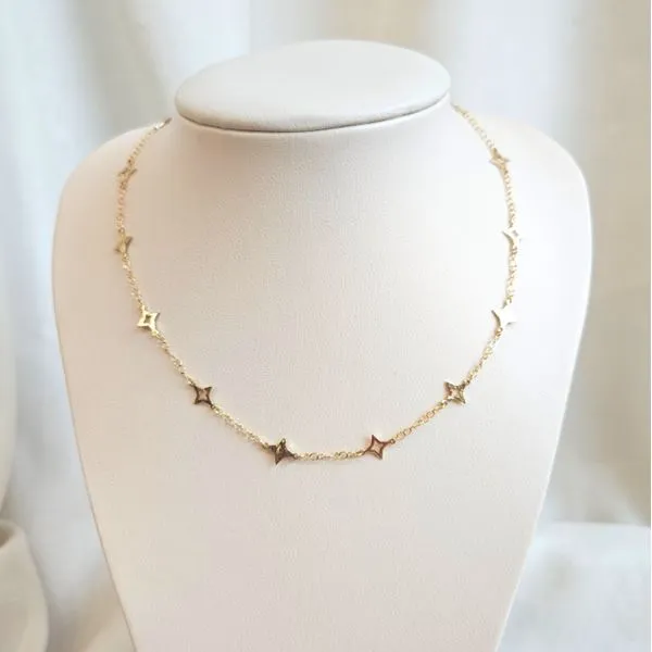 4 Point Star Strato Double Curb Necklace - 18