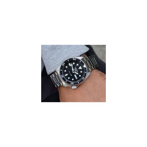 Seiko Five Sports Automatic Black Dial Watch Skaneateles Jewelry Skaneateles, NY