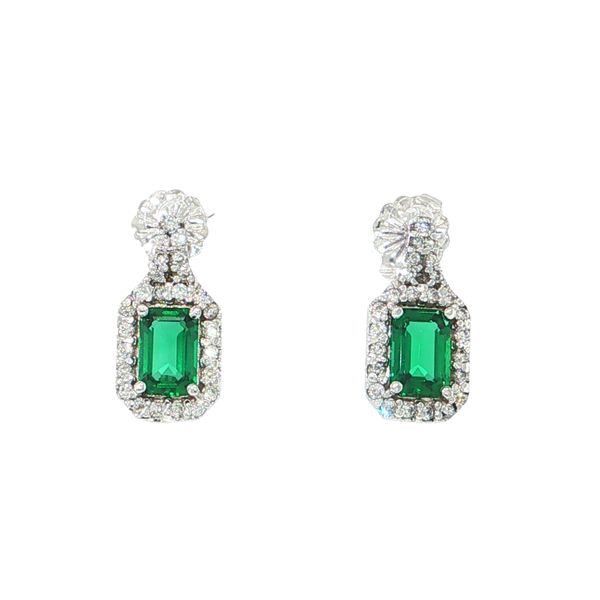 Lab Grown Diamond - Earring Coats Jewelers Cleveland, TX