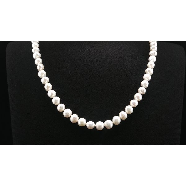 Pearl Necklace Coats Jewelers Cleveland, TX