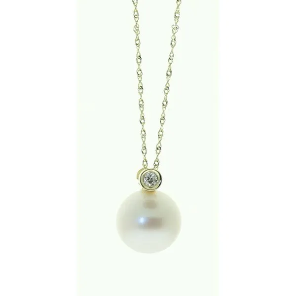 Pearl Pendant Collier's Jewelers Whiteville, NC