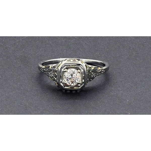 *SOLD* Estate 18kt. White Gold Diamond Filigree Ring Colonial Jewelers of Easton Easton, MD