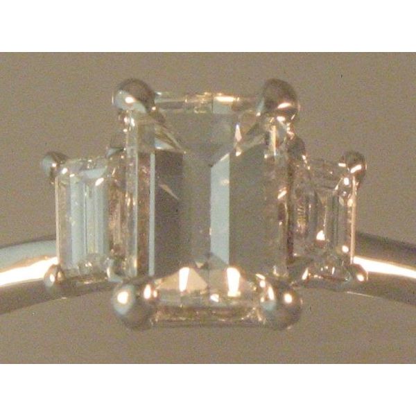 Engagement Ring Image 3 Comstock Jewelers Edmonds, WA