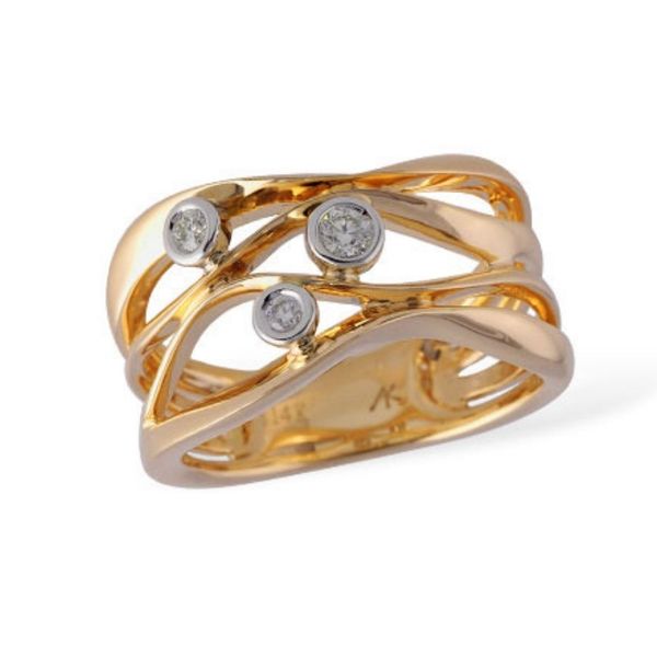 14K Gold Bezel Set Diamond Ring Confer’s Jewelers Bellefonte, PA