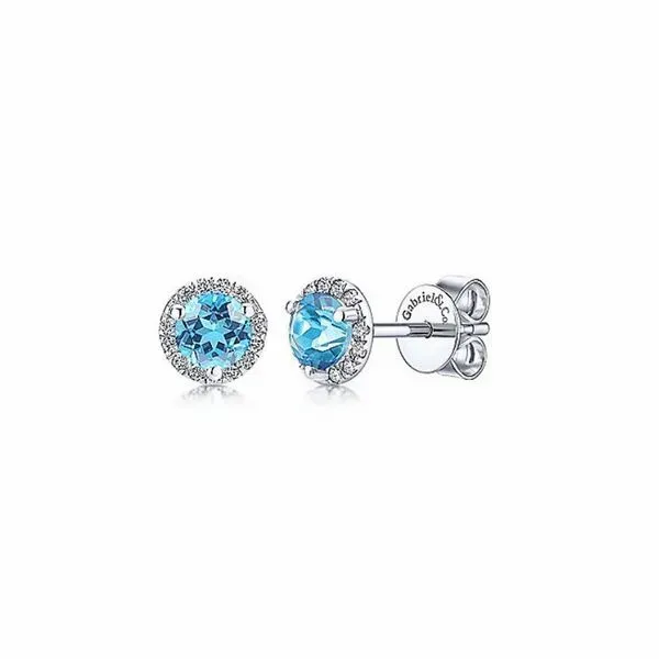 Diamond Earrings Confer’s Jewelers Bellefonte, PA