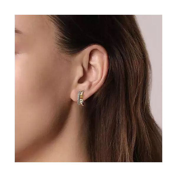 14K Yellow Gold Diamond J Back Stud Earrings with Diamond Cut Texture Image 2 Confer’s Jewelers Bellefonte, PA