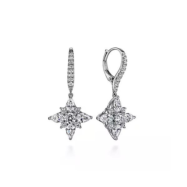 18K White Gold Pear Shape and Round Diamond Drop Earrings Confer’s Jewelers Bellefonte, PA