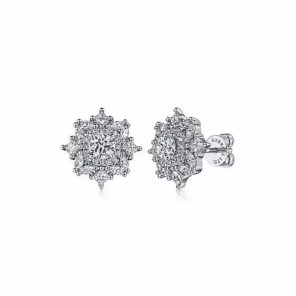 18K White Gold Diamond Earrings Confer’s Jewelers Bellefonte, PA