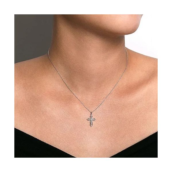 14K White Gold Openwork Diamond Cross Necklace Image 2 Confer’s Jewelers Bellefonte, PA