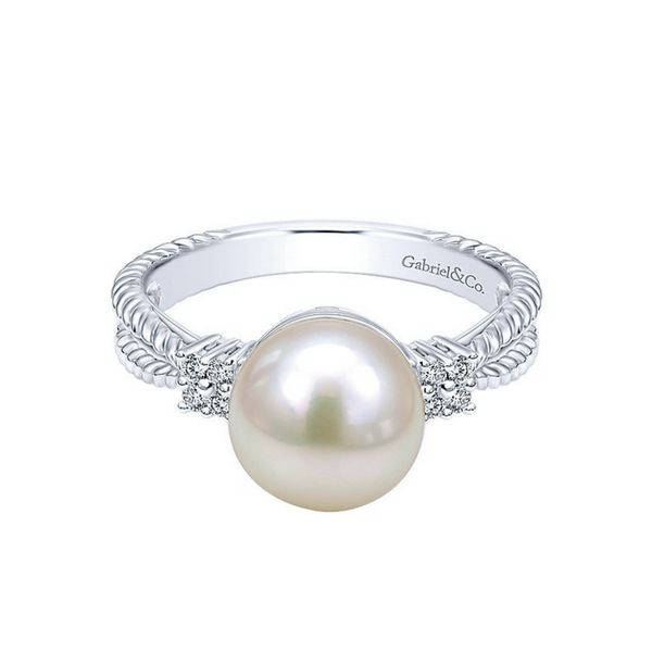 14K Gold Pearl & Diamond Ring Confer’s Jewelers Bellefonte, PA