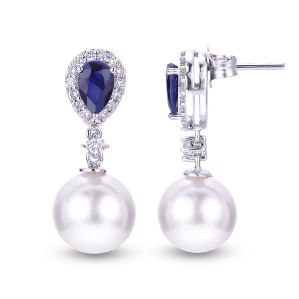 Pearl Earrings Confer’s Jewelers Bellefonte, PA