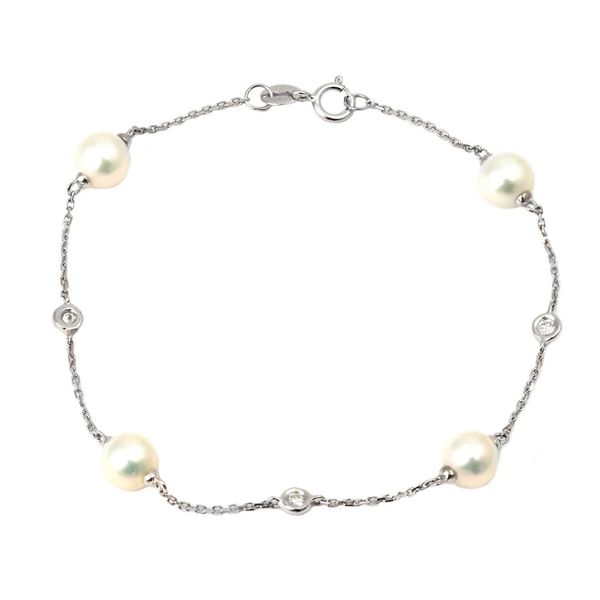 14K White Gold Pearl And Diamond Station Bracelet Confer’s Jewelers Bellefonte, PA