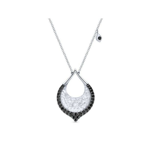 Black Spinel Pendant Sterling Silver Confer’s Jewelers Bellefonte, PA