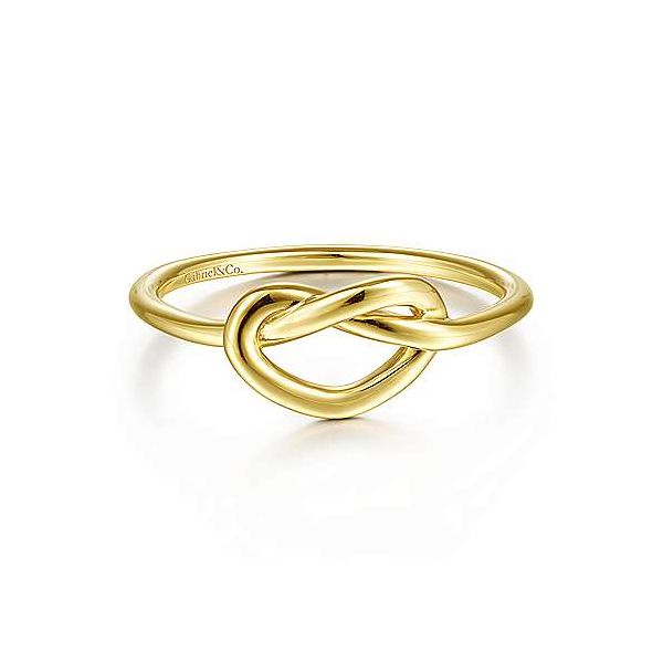 14K Yellow Gold Twisted Heart Pretzel Ring Confer’s Jewelers Bellefonte, PA