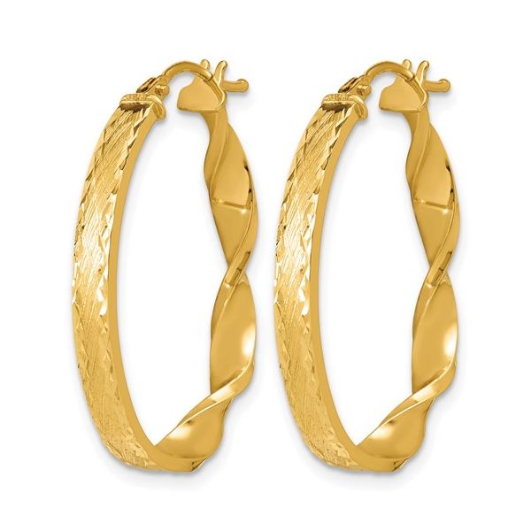 Diamond-Cut Twist Oval Hoop Earrings in 14k Yellow Gold Image 3 Conti Jewelers Endwell, NY