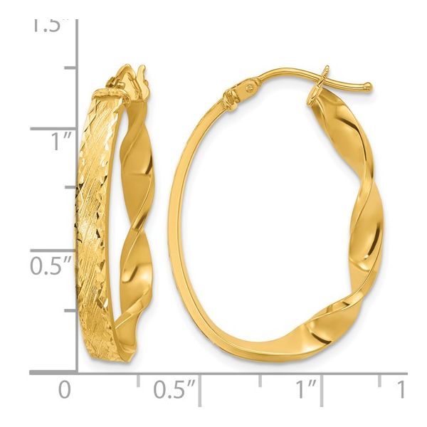 Diamond-Cut Twist Oval Hoop Earrings in 14k Yellow Gold Image 4 Conti Jewelers Endwell, NY